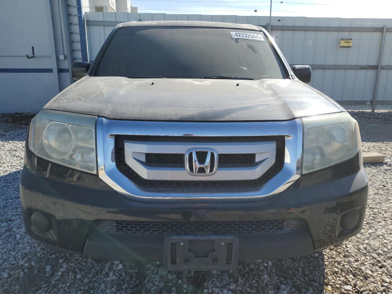 2011 HONDA PILOT LX - 5FNYF3H28BB003144 — photo 5