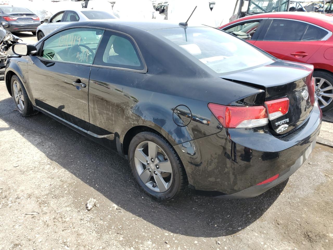 2011 KIA FORTE EX - KNAFU6A20B5431264 — photo 2