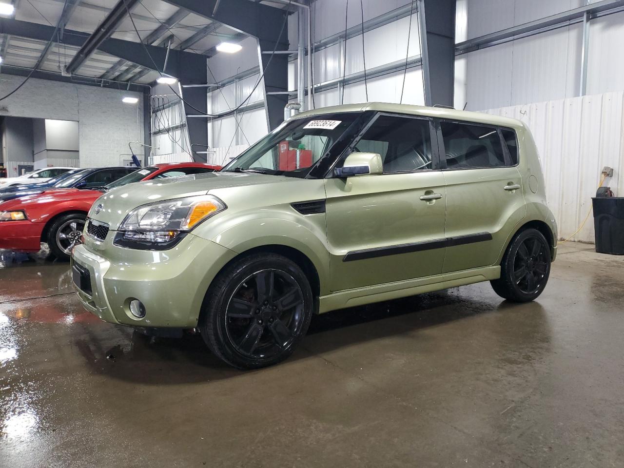 2011 KIA SOUL - KNDJT2A2XB7281712 — photo 1
