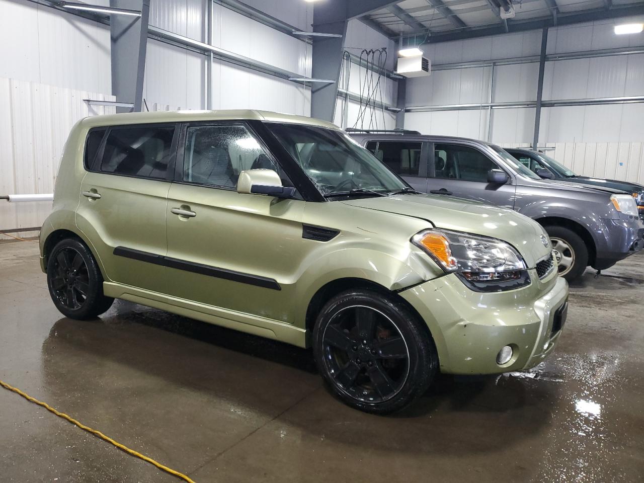 2011 KIA SOUL - KNDJT2A2XB7281712 — photo 4