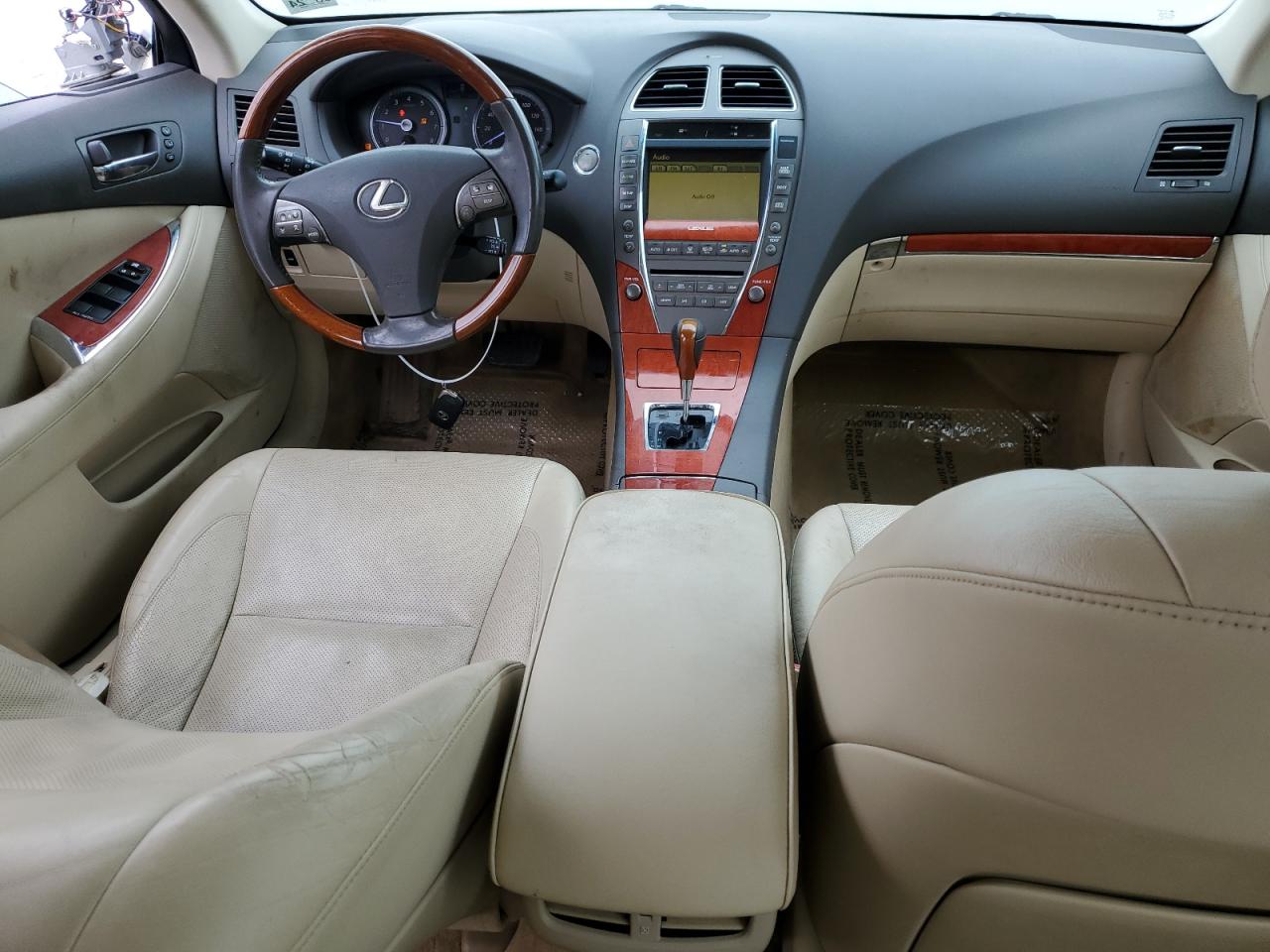 2011 LEXUS ES 350 - JTHBK1EGXB2434690 — photo 8