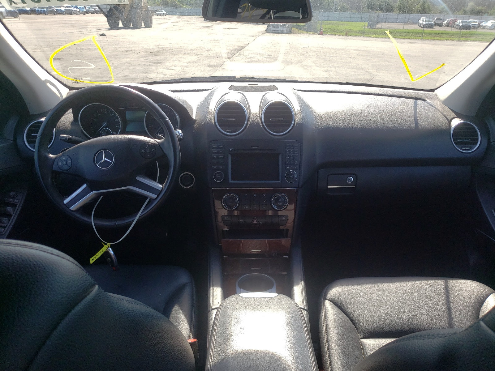 2011 MERCEDES-BENZ ML 350 - 4JGBB5GB4BA746452 — photo 9