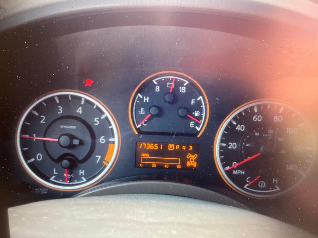 2011 NISSAN TITAN S - 1N6BA0ECXBN307641 — photo 8