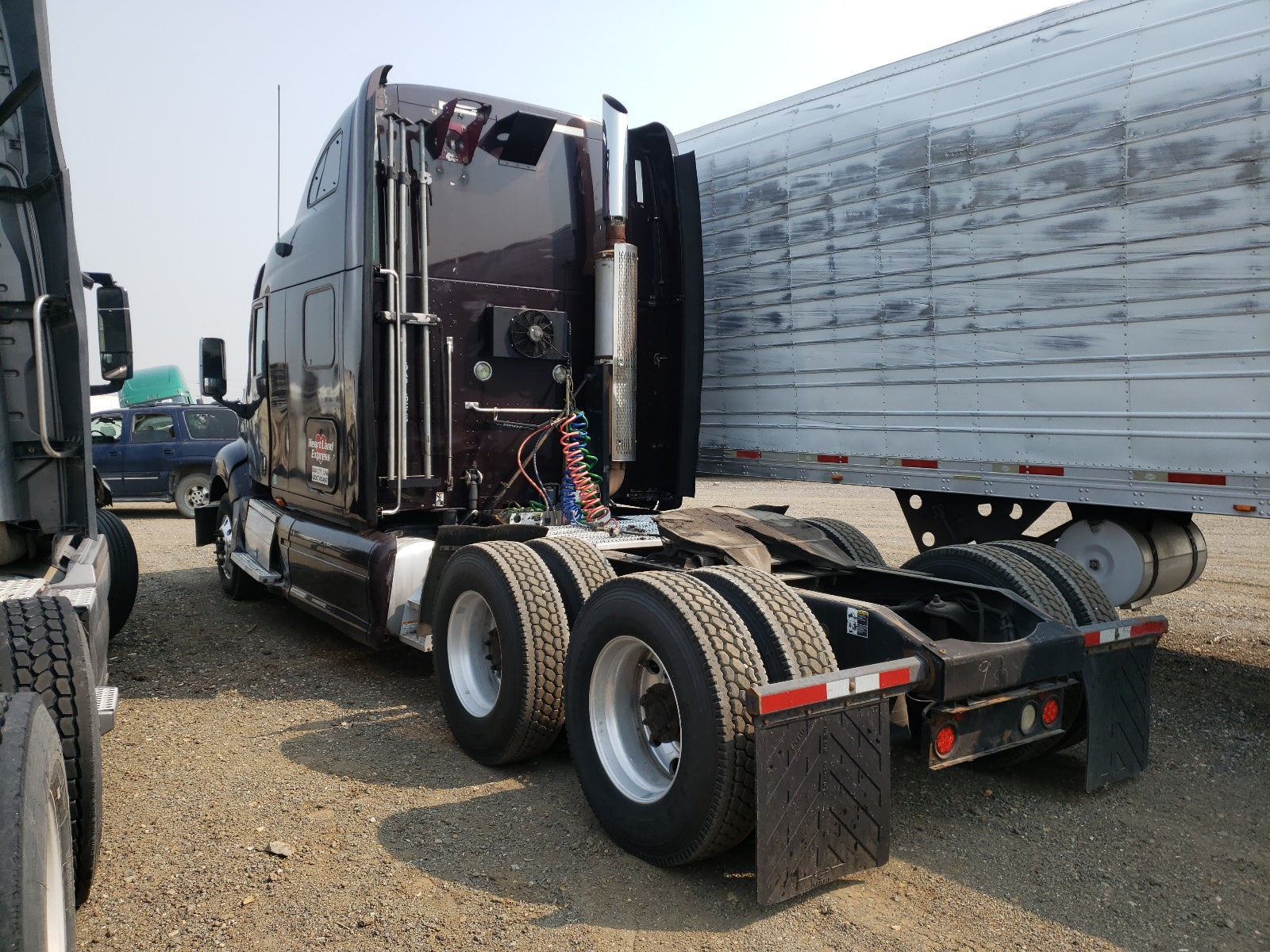 2011 PETERBILT 387 - 1XP7D49X1BD102363 — photo 3