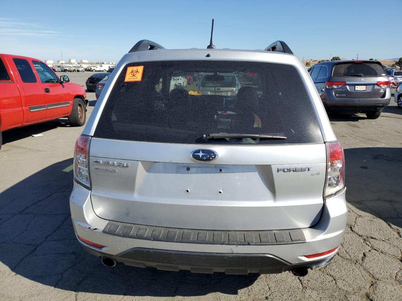 2011 SUBARU FORESTER L - JF2SHAEC4BH706582 — photo 6