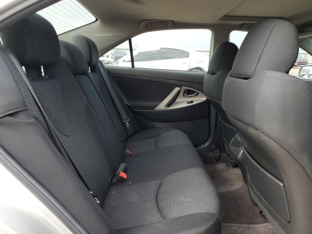 2011 TOYOTA CAMRY BASE - 4T1BF3EK5BU205470 — photo 10