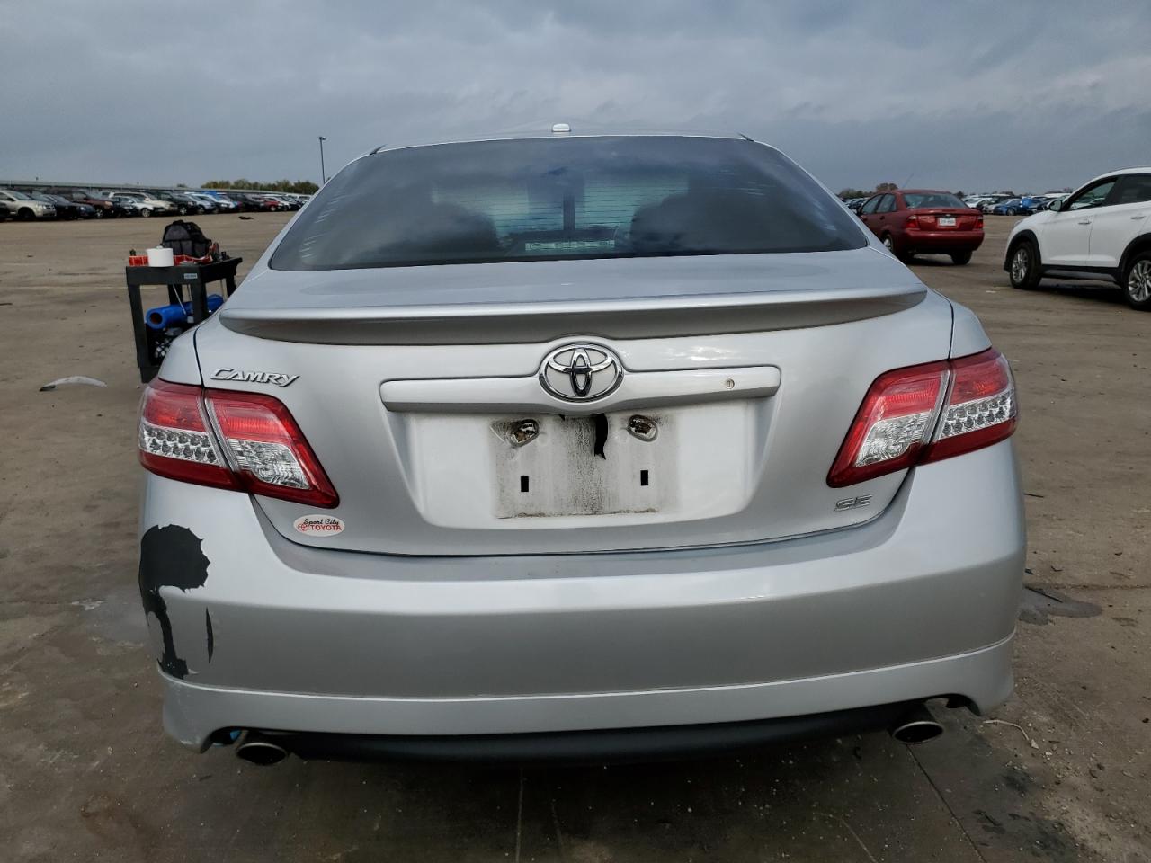 2011 TOYOTA CAMRY BASE - 4T1BF3EK5BU205470 — photo 6