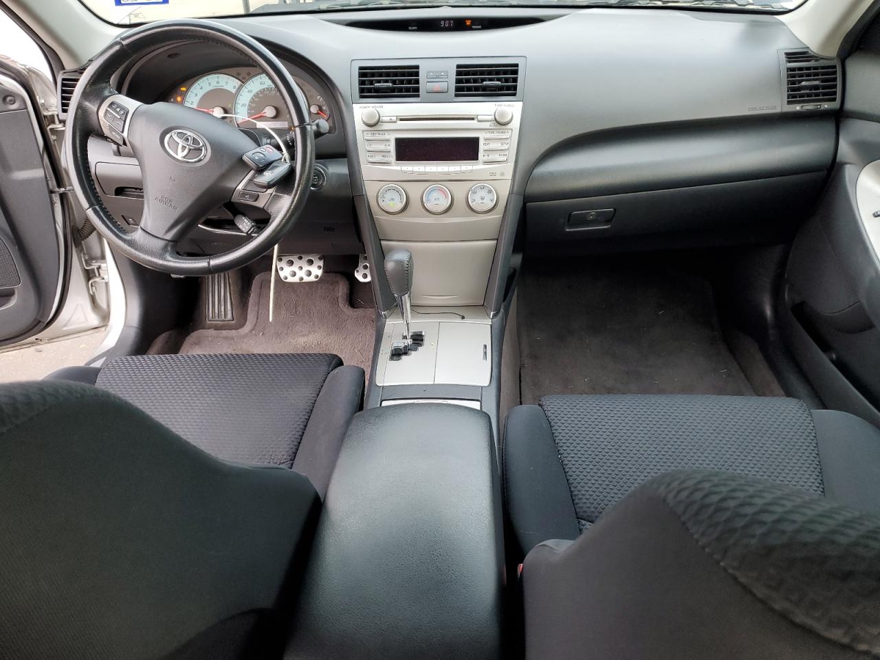 2011 TOYOTA CAMRY BASE - 4T1BF3EK5BU205470 — photo 8