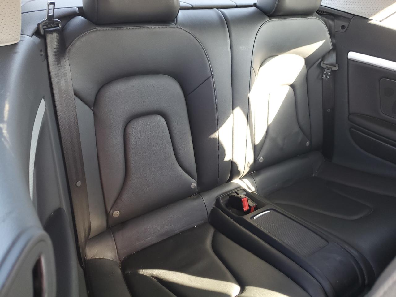 2012 AUDI A5 PREMIUM - WAULFAFH0CN000681 — photo 10