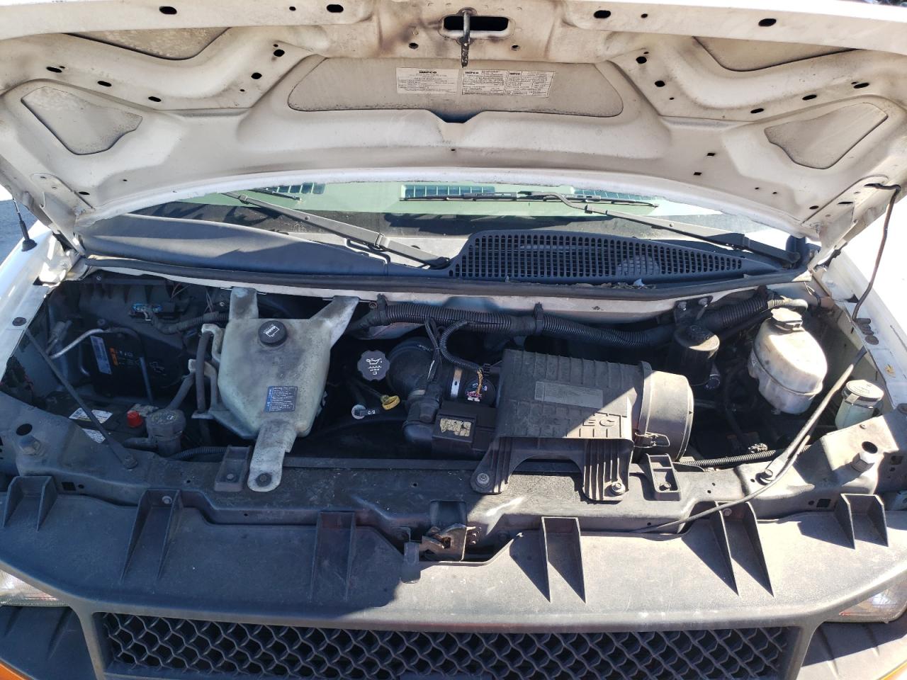 2012 CHEVROLET EXPRESS G2 - 1GCWGFCB1C1122600 — photo 10