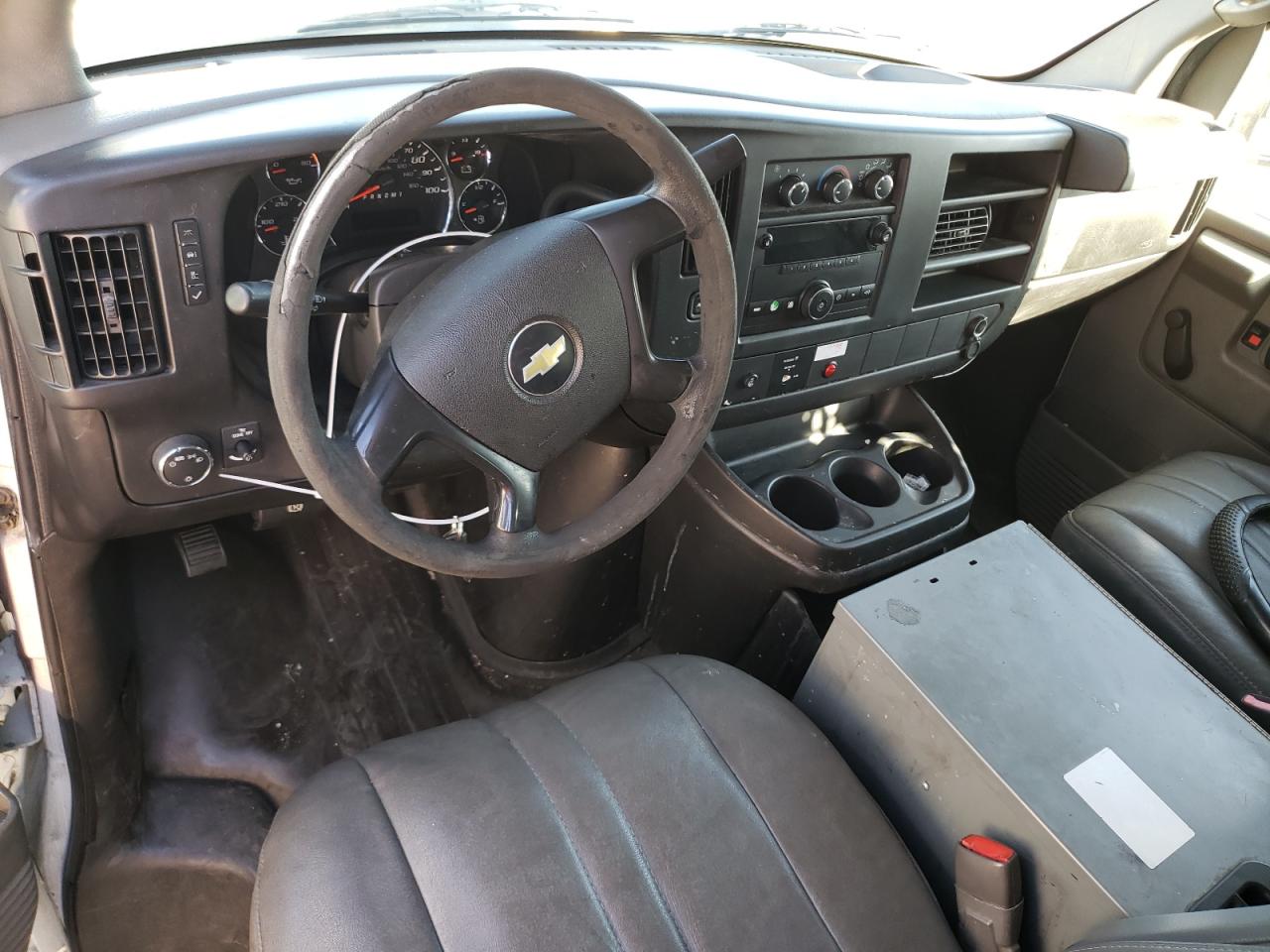 2012 CHEVROLET EXPRESS G2 - 1GCWGFCB1C1122600 — photo 7