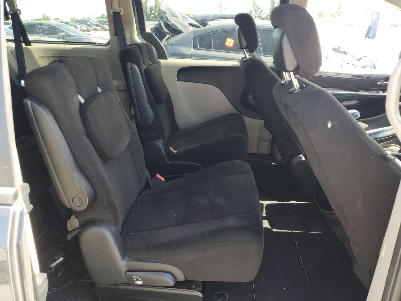 2012 DODGE GRAND CARA - 2C4RDGCG5CR274138 — photo 10