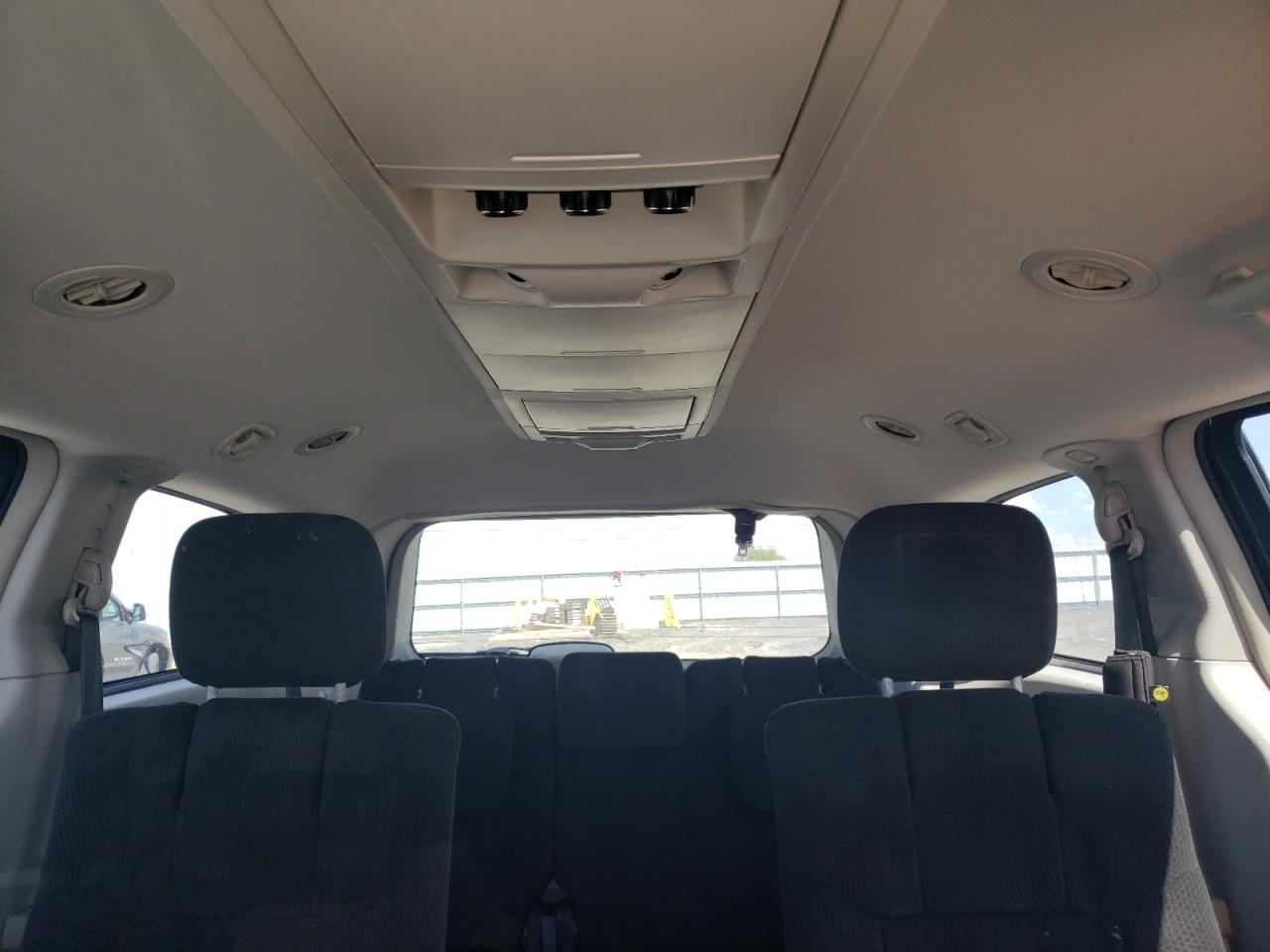 2012 DODGE GRAND CARA - 2C4RDGDG9CR111393 — photo 10