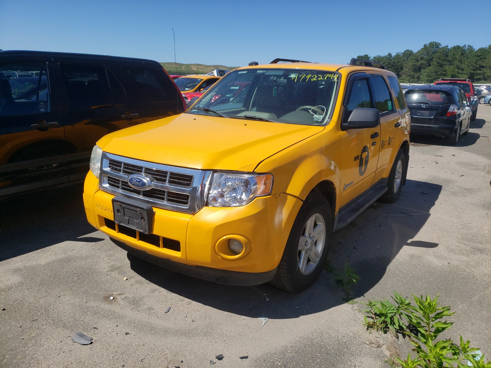2012 FORD ESCAPE HYB - 1FMCU4K32CKA52153 — photo 2