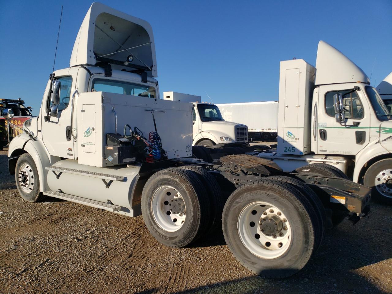 2012 FREIGHTLINER M2 112 MED - 1FUJC5DX7CHBR9064 — photo 3