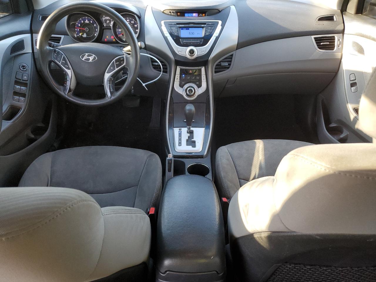 2012 HYUNDAI ELANTRA GL - 5NPDH4AE9CH100861 — photo 7
