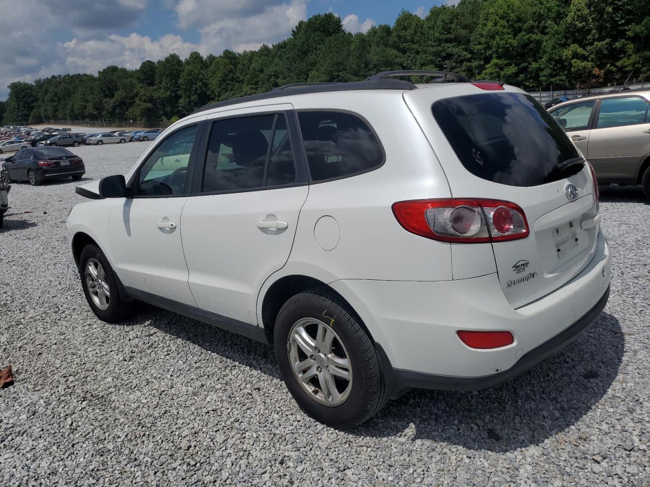 2012 HYUNDAI SANTA FE G - 5XYZGDAB6CG096385 — photo 2