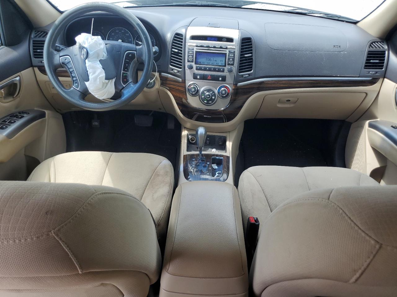 2012 HYUNDAI SANTA FE G - 5XYZGDAB6CG096385 — photo 8