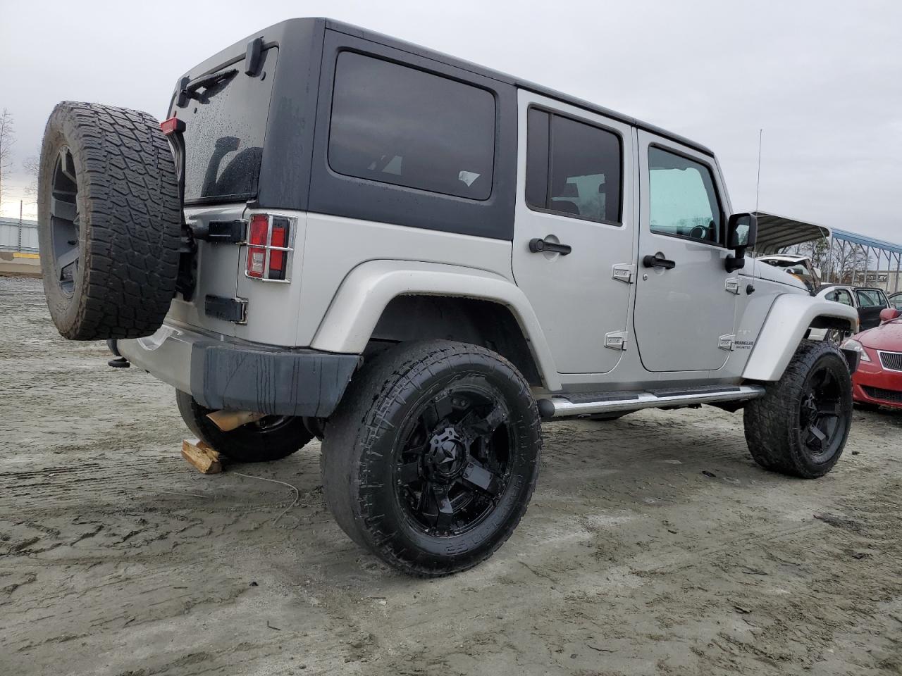 2012 JEEP WRANGLER U - 1C4BJWEG9CL260818 — photo 3