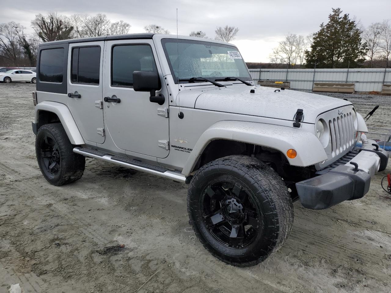 2012 JEEP WRANGLER U - 1C4BJWEG9CL260818 — photo 4