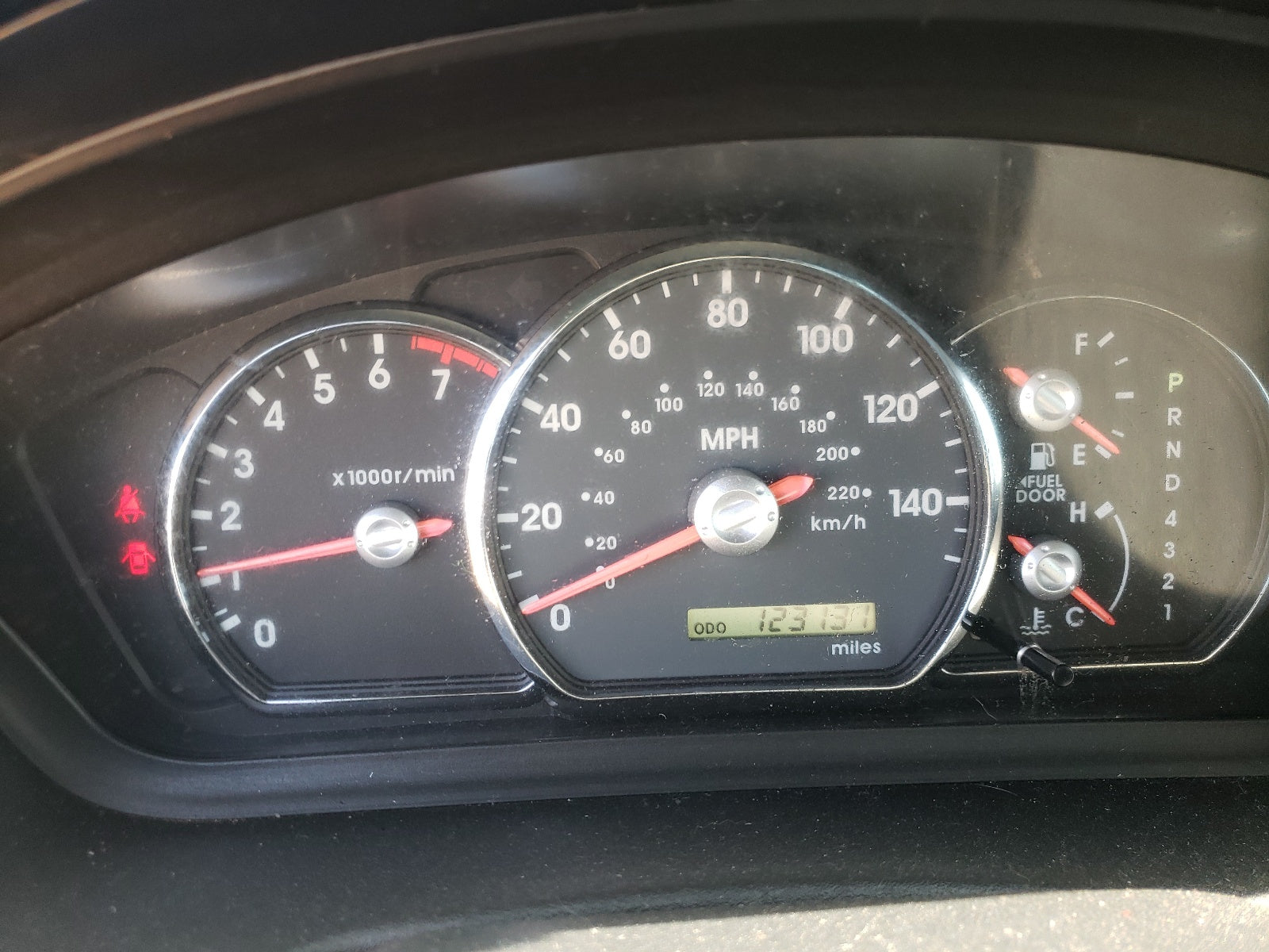 2012 MITSUBISHI GALANT FE - 4A32B2FF3CE016899 — photo 8