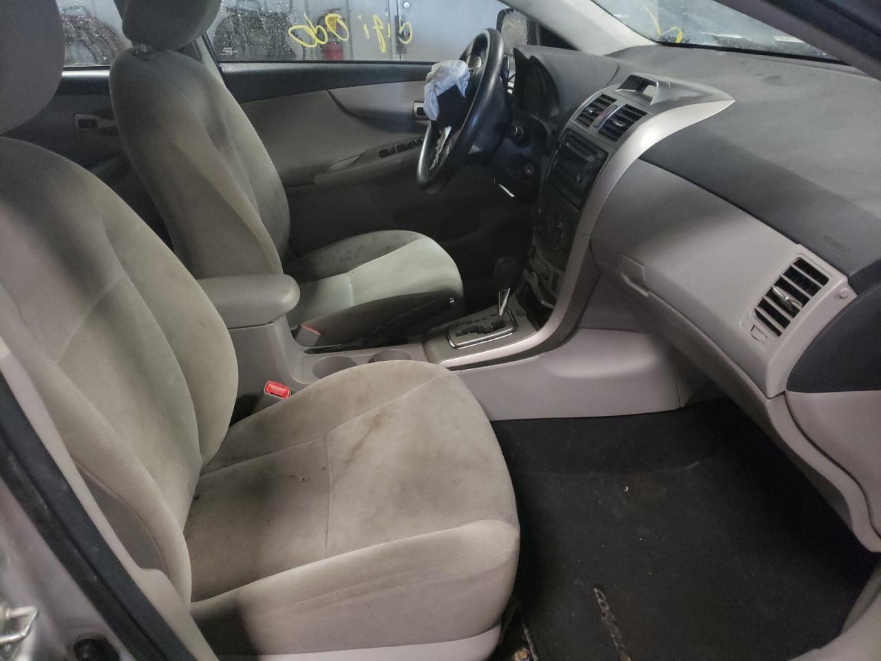 2012 TOYOTA COROLLA BA - 5YFBU4EE0CP046902 — photo 5