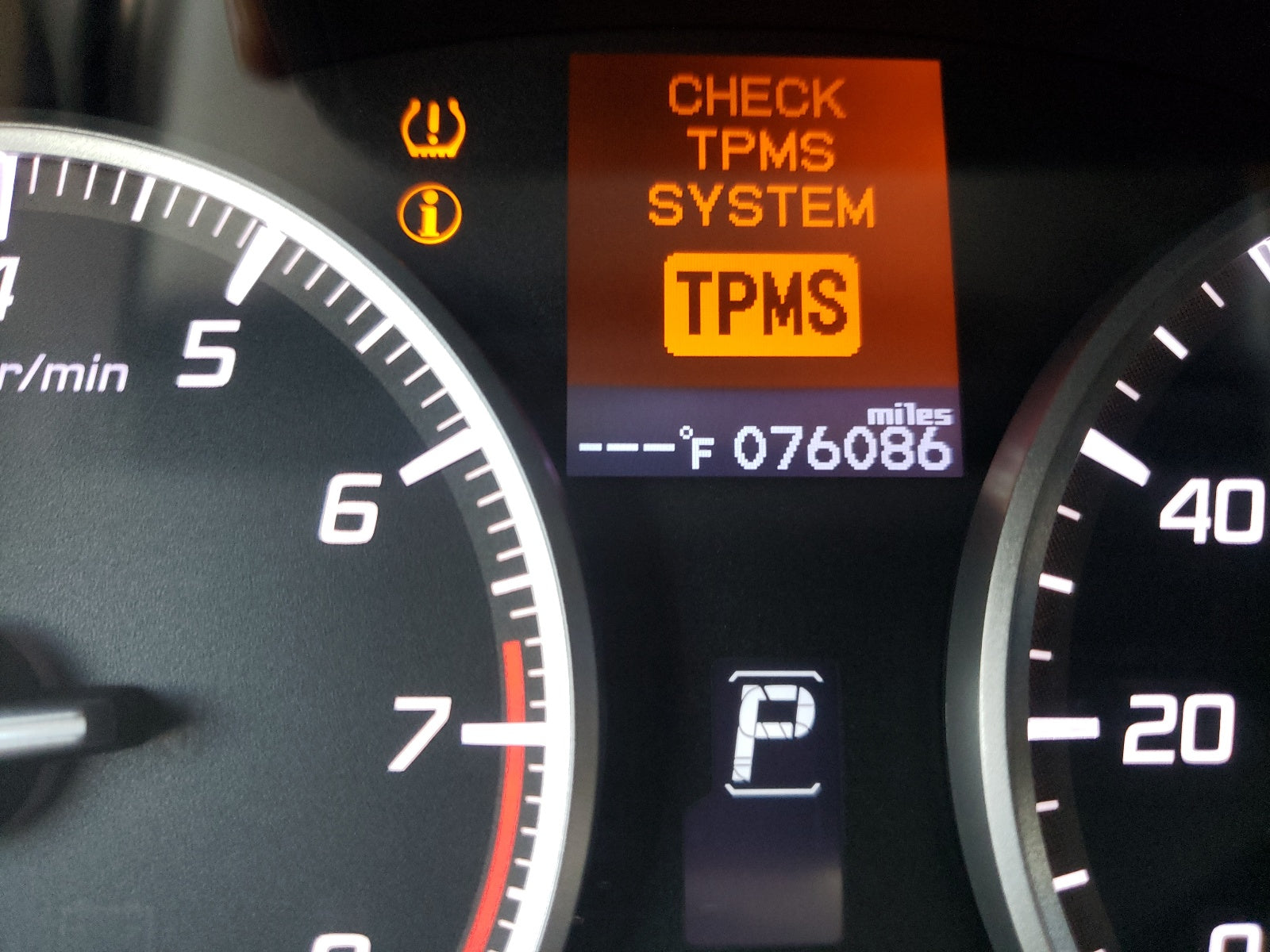 2013 ACURA ILX 20 PRE - 19VDE1F5XDE010374 — photo 6