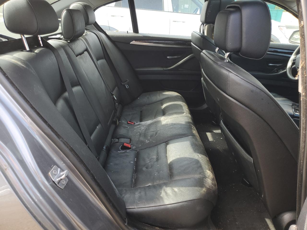 2013 BMW 528 I - WBAXG5C58DDY37783 — photo 10