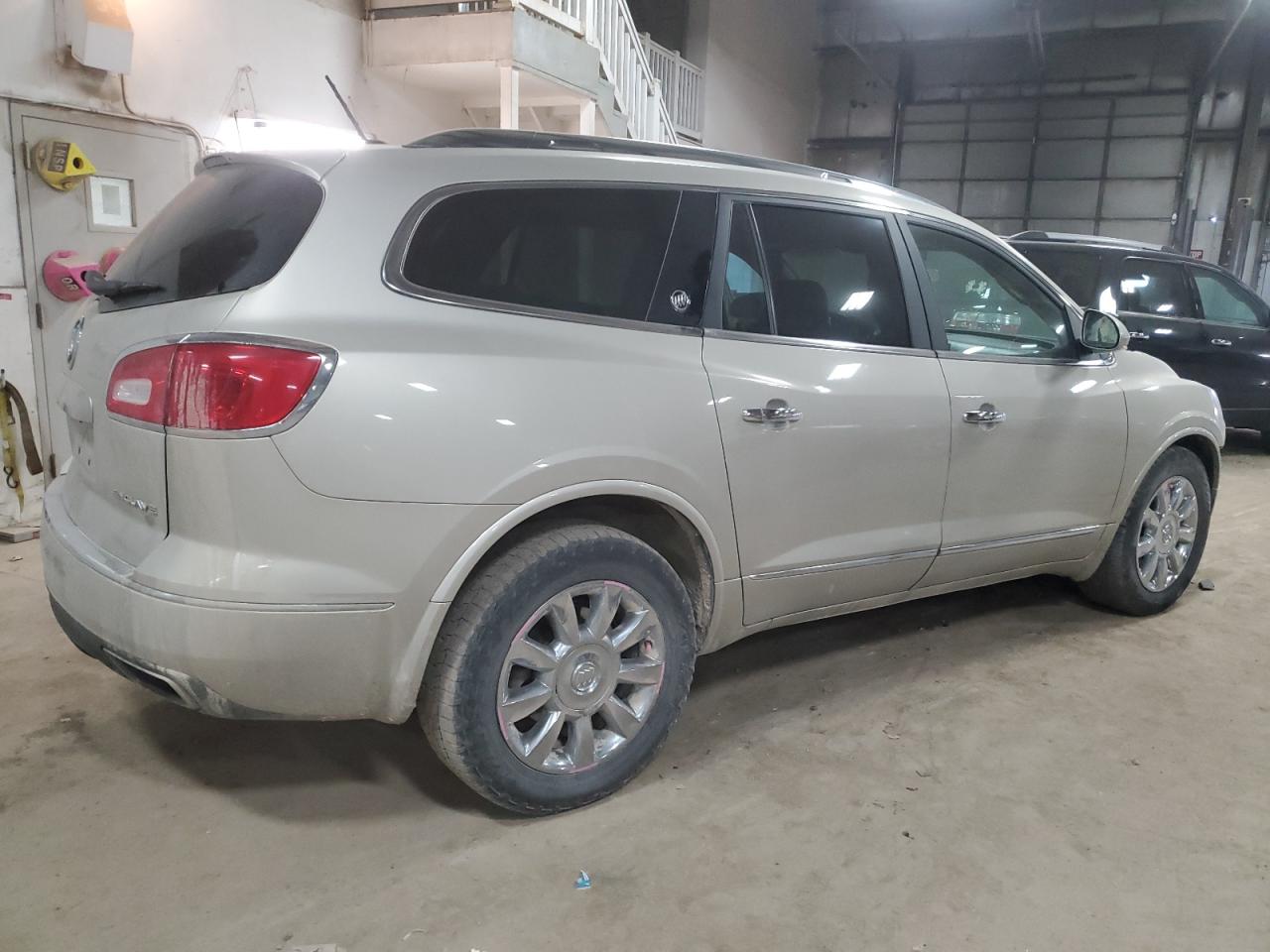 2013 BUICK ENCLAVE - 5GAKRCKD2DJ213873 — photo 3