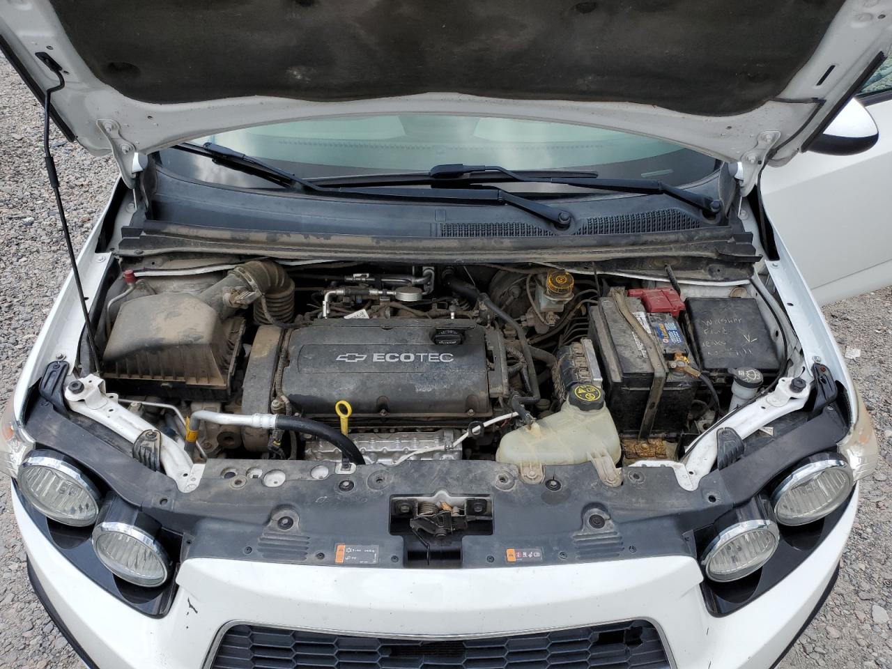 2013 CHEVROLET SONIC LS - 1G1JB6SH3D4258136 — photo 10