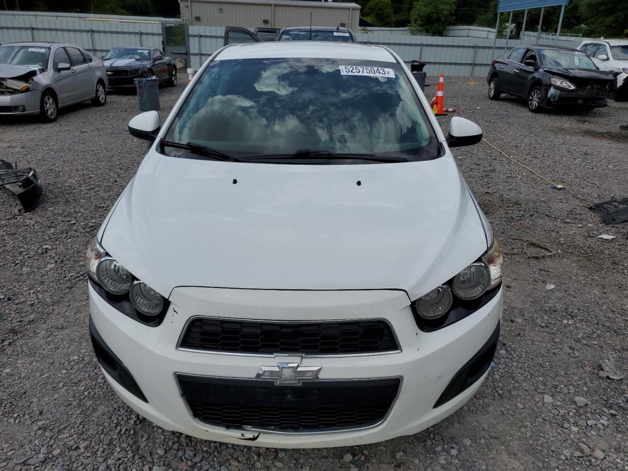 2013 CHEVROLET SONIC LS - 1G1JB6SH3D4258136 — photo 4