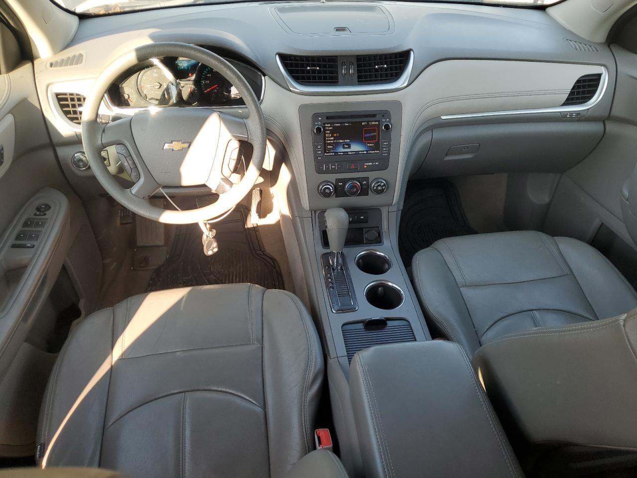 2013 CHEVROLET TRAVERSE L - 1GNKVFED2DJ163152 — photo 8