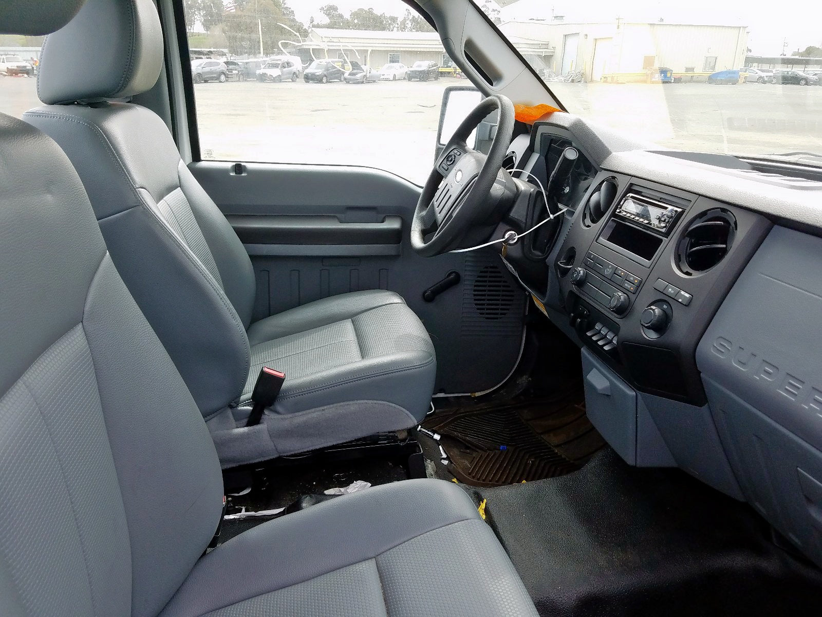 2013 FORD F250 SUPER - 1FTBF2A65DEB81787 — photo 4