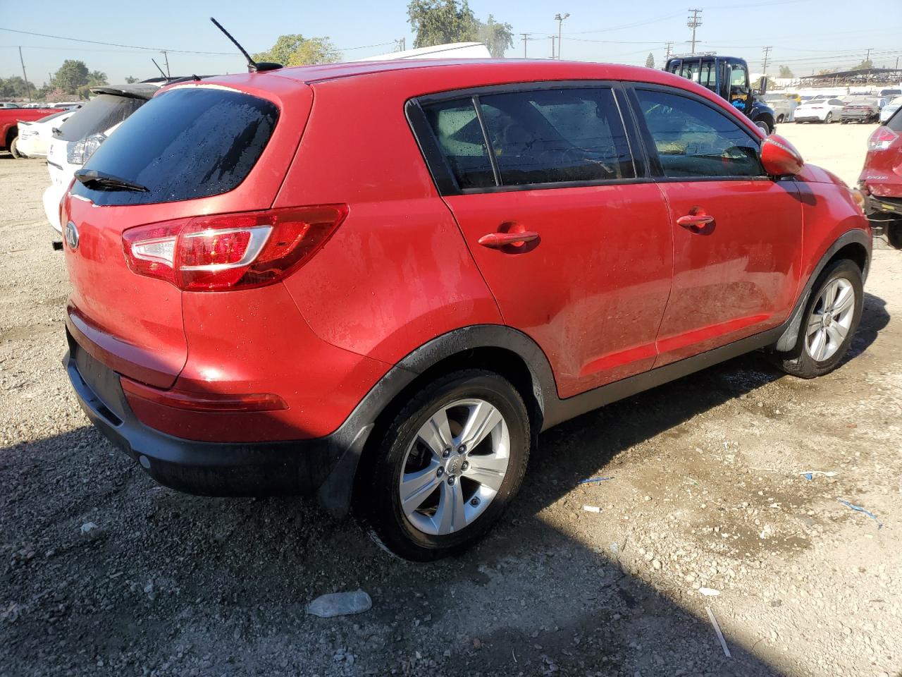 2013 KIA SPORTAGE B - KNDPB3A24D7414454 — photo 2