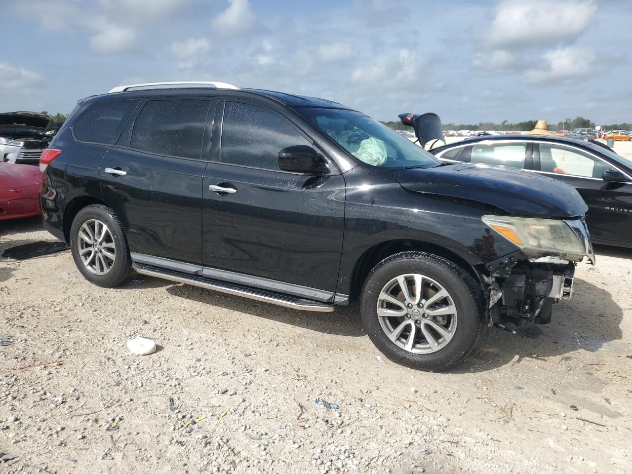 2013 NISSAN PATHFINDER - 5N1AR2MM6DC649501 — photo 4