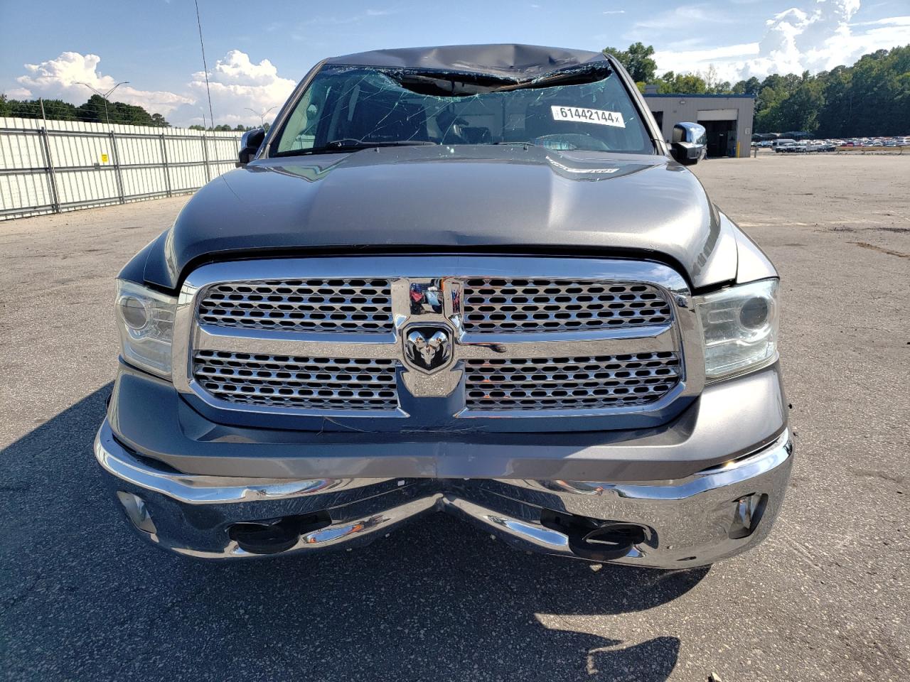 2013 RAM 1500 LARAM - 1C6RR7NT6DS670954 — photo 5