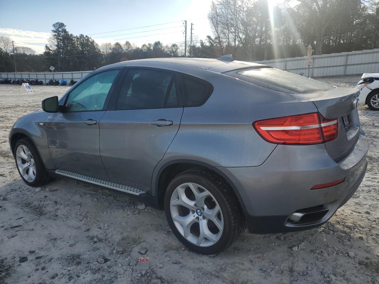 2014 BMW X6 XDRIVE5 - 5UXFG8C52EL593280 — photo 2