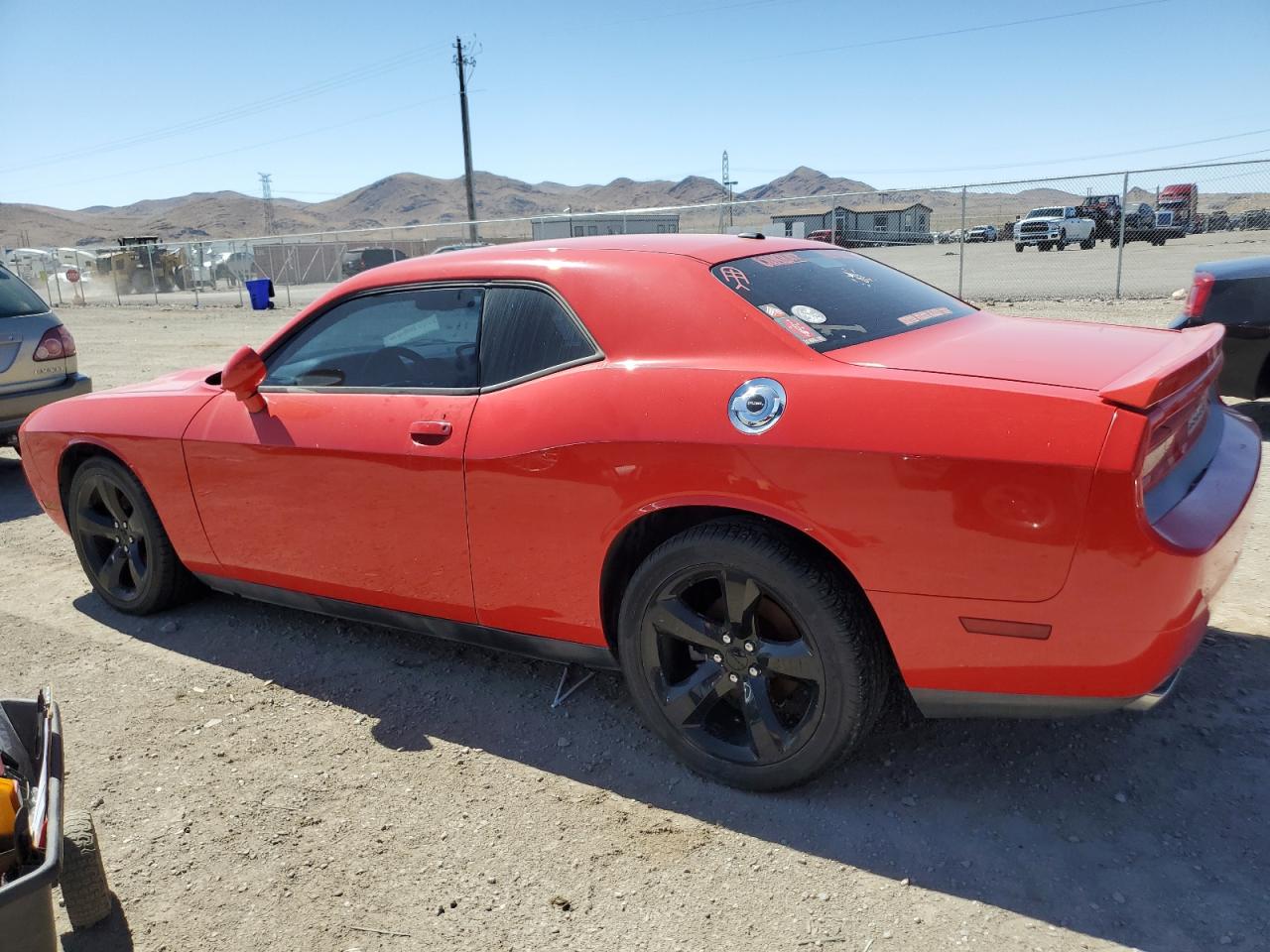 2014 DODGE CHALLENGER - 2C3CDYAG9EH236231 — photo 2