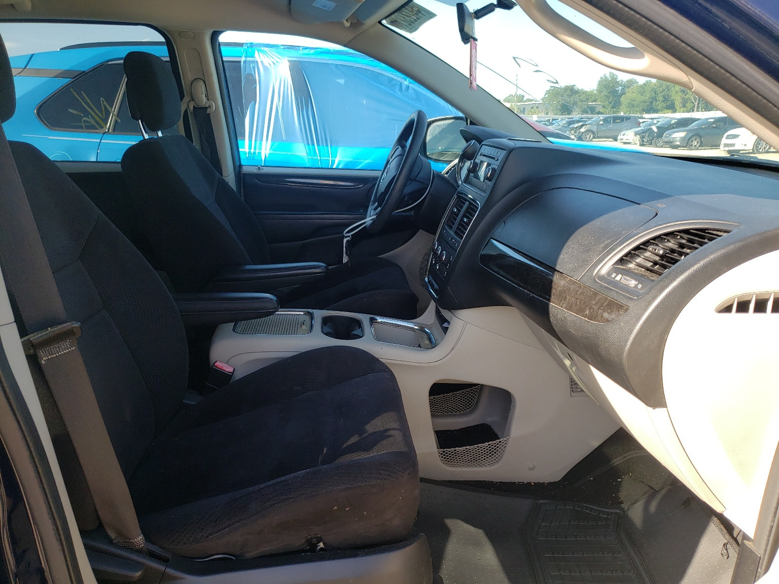 2014 DODGE GRAND CARA - 2C4RDGCG4ER213723 — photo 5