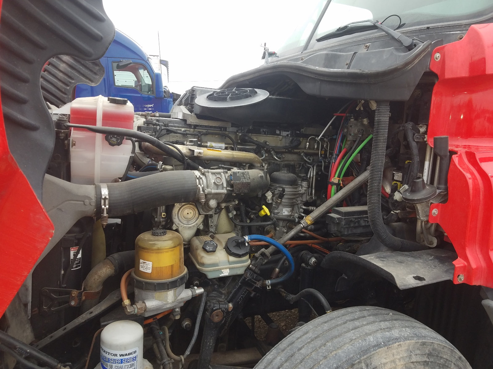 2014 FREIGHTLINER CASCADIA 1 - 1FUGGLD63ELFR7267 — photo 6