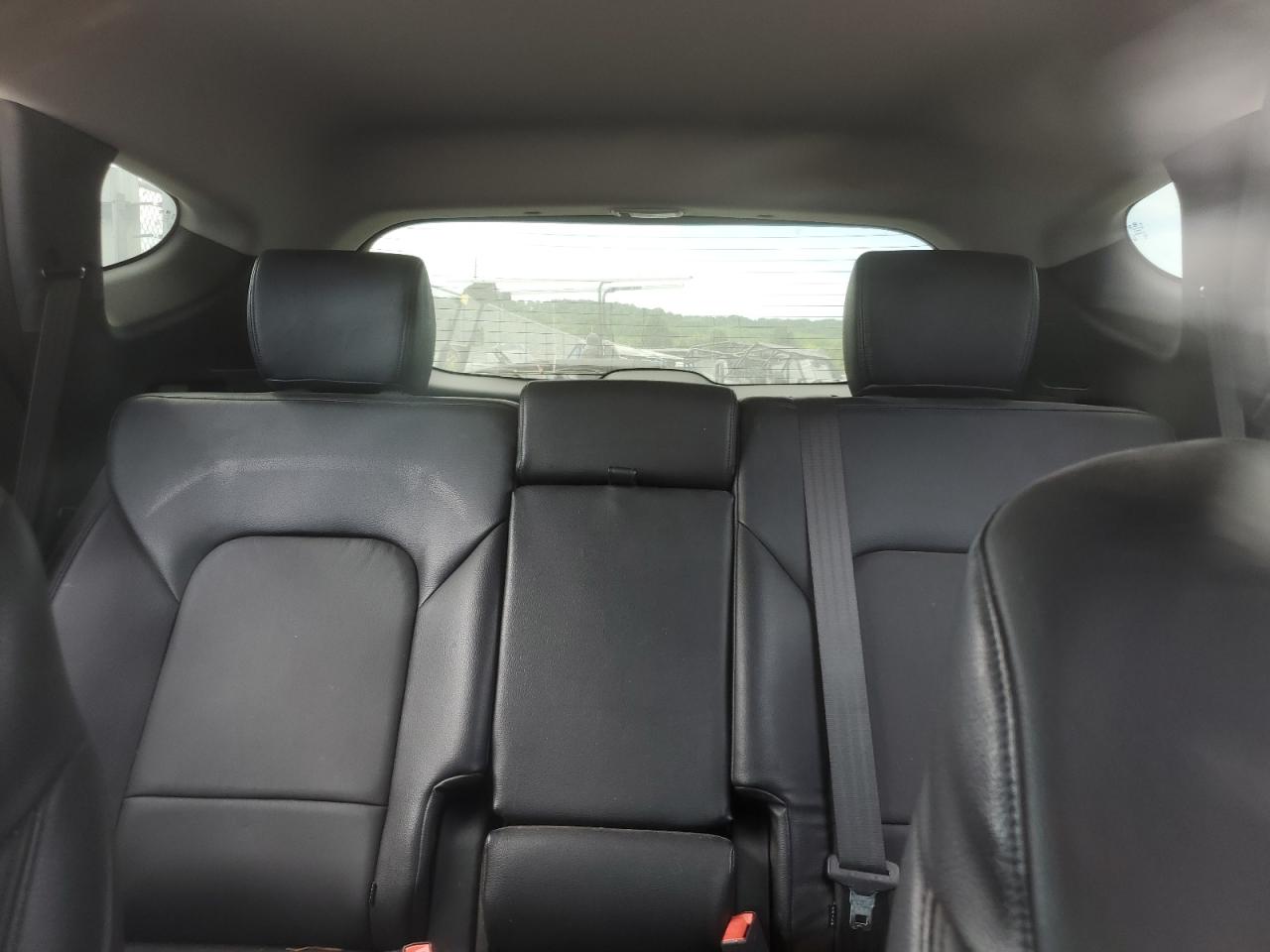 2014 HYUNDAI SANTA FE S - 5XYZU3LB1EG218489 — photo 10