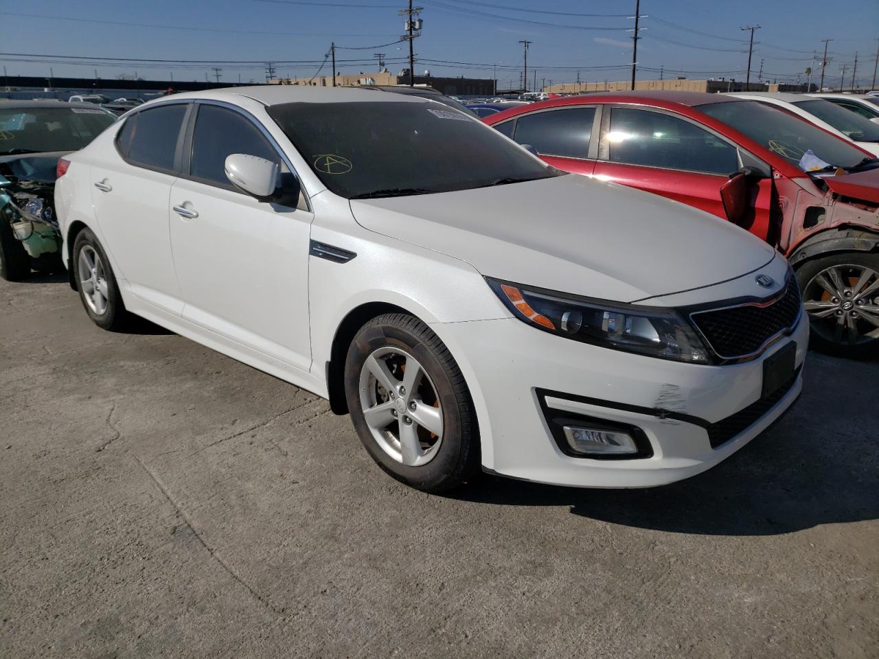 2014 KIA OPTIMA LX - 5XXGM4A73EG279780 — photo 4