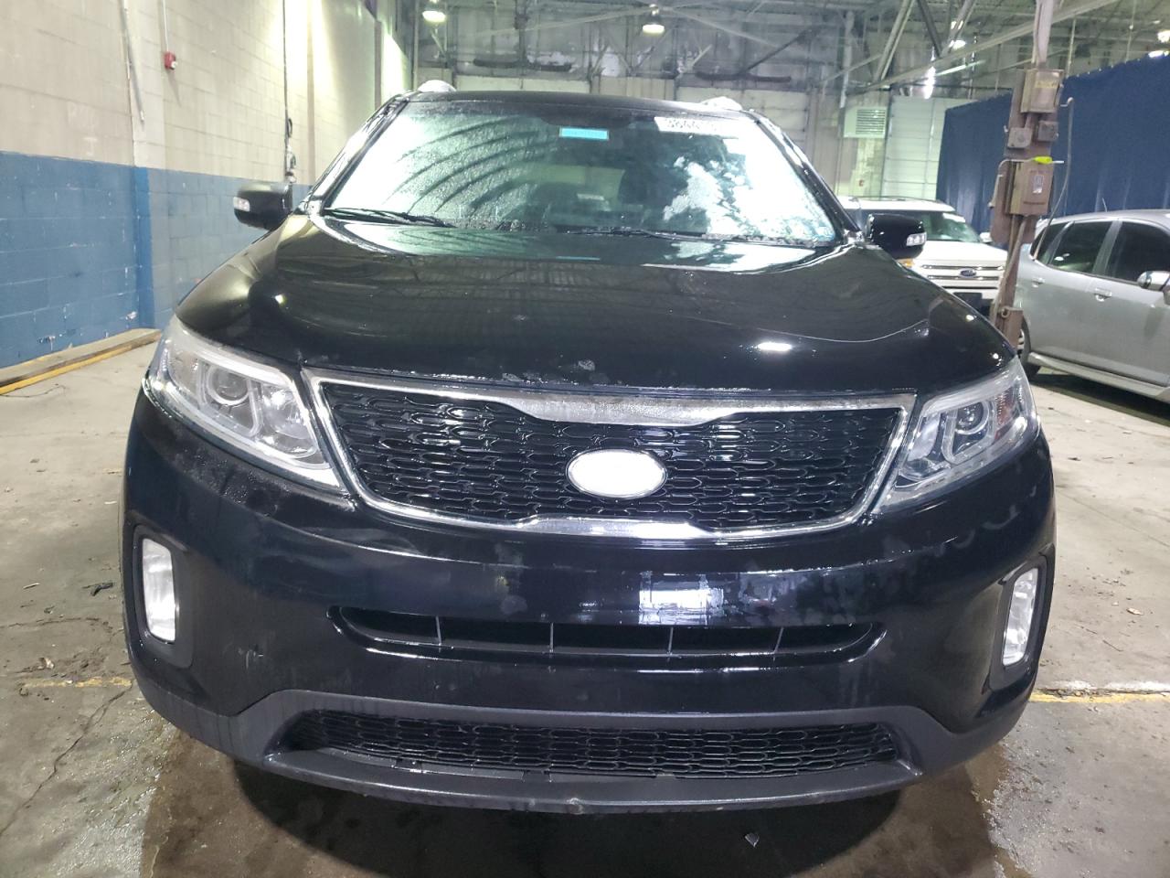 2014 KIA SORENTO LX - 5XYKT4A71EG492364 — photo 5