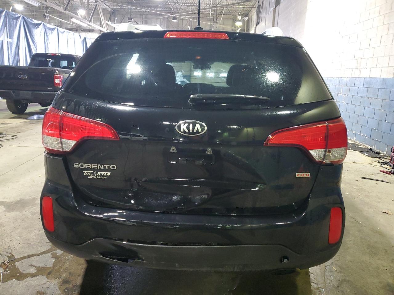 2014 KIA SORENTO LX - 5XYKT4A71EG492364 — photo 6