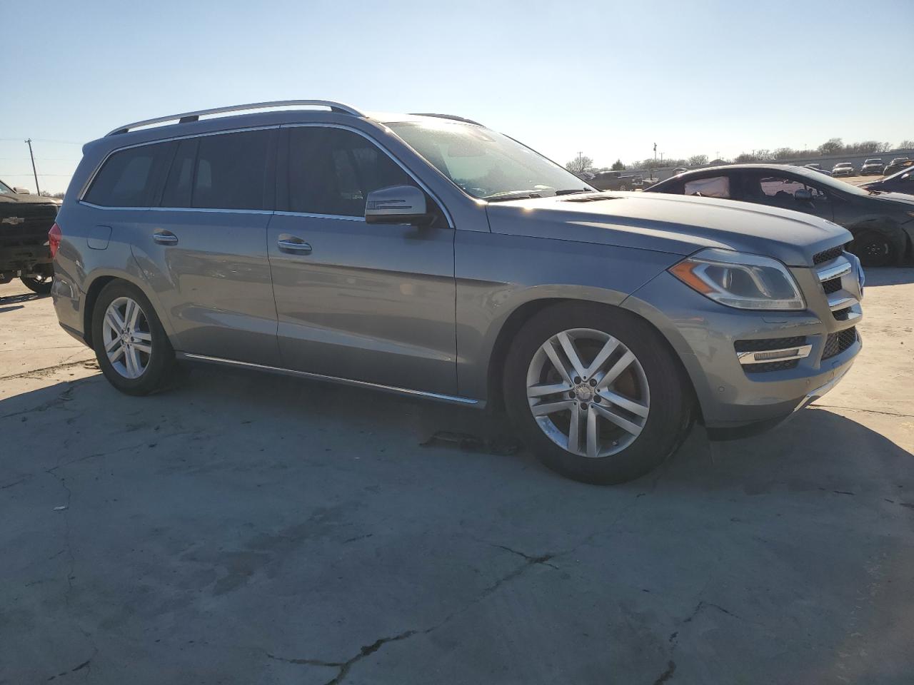 2014 MERCEDES-BENZ GL 450 4MA - 4JGDF7CE2EA324712 — photo 4