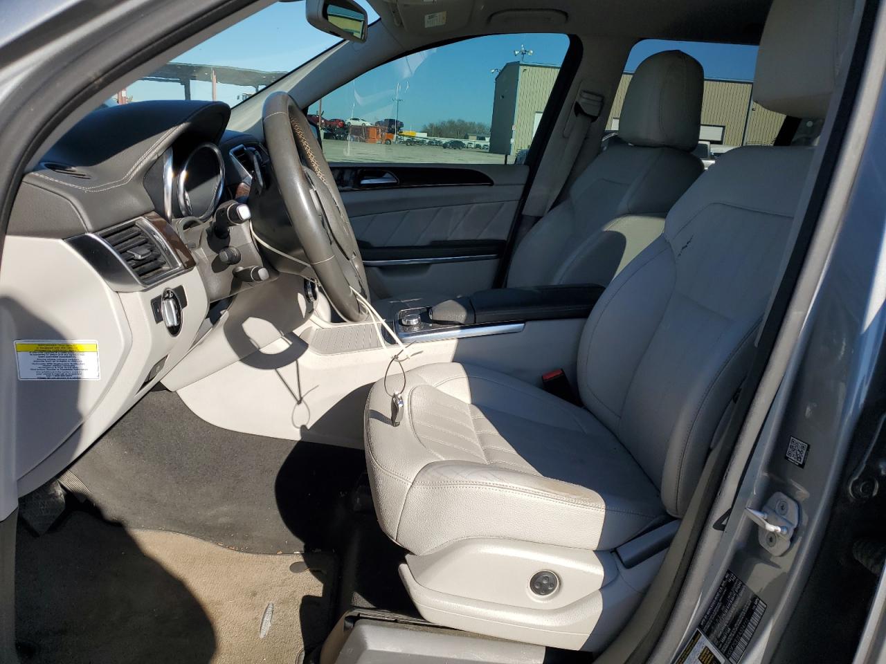 2014 MERCEDES-BENZ GL 450 4MA - 4JGDF7CE2EA324712 — photo 7