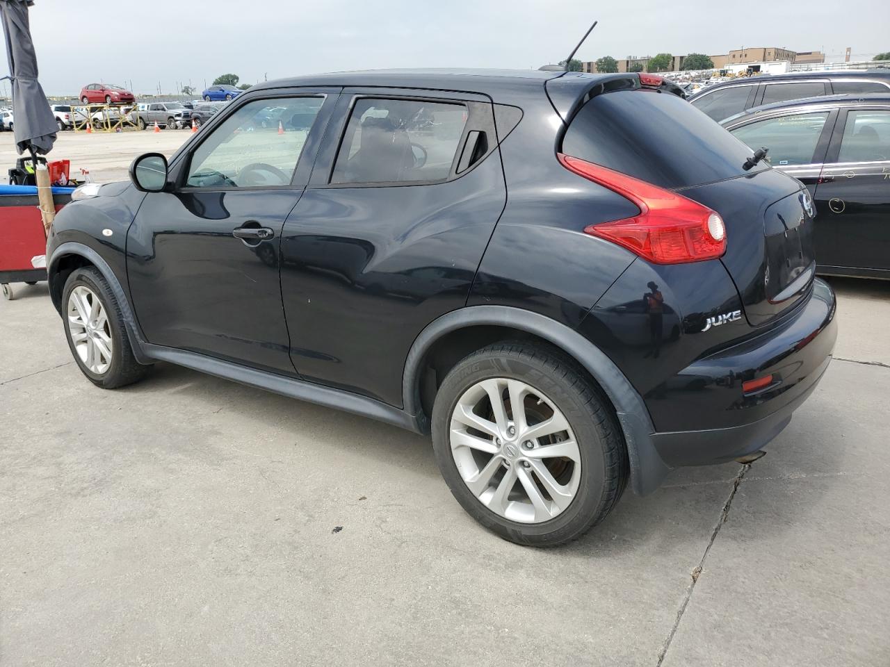 2014 NISSAN JUKE S - JN8AF5MR3ET451216 — photo 2