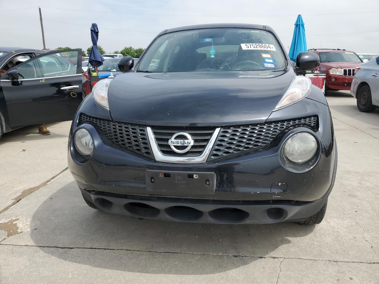2014 NISSAN JUKE S - JN8AF5MR3ET451216 — photo 5