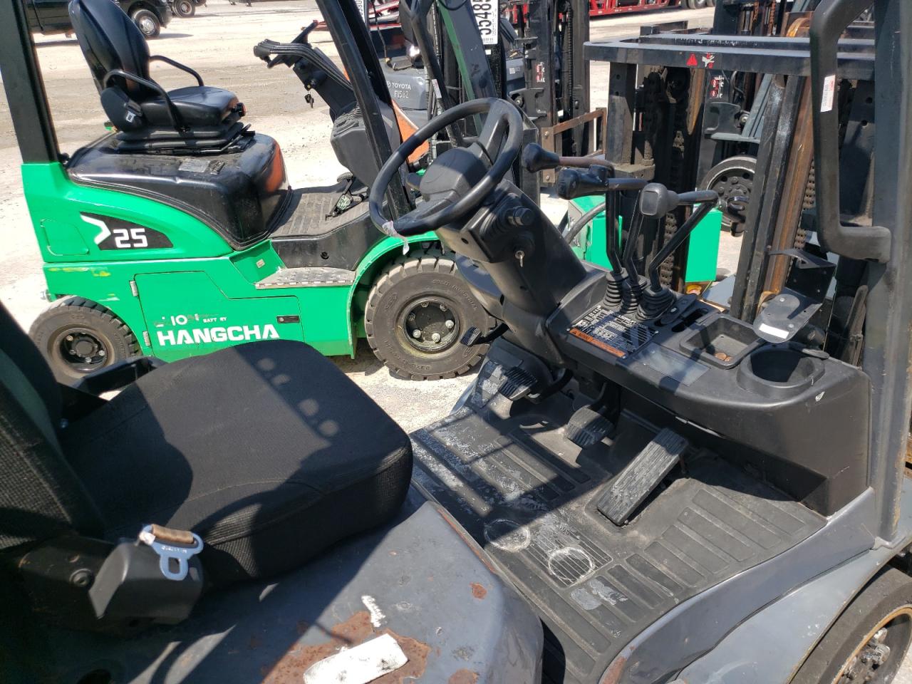 2014 TOYOTA FORKLIFT - 52699 — photo 5