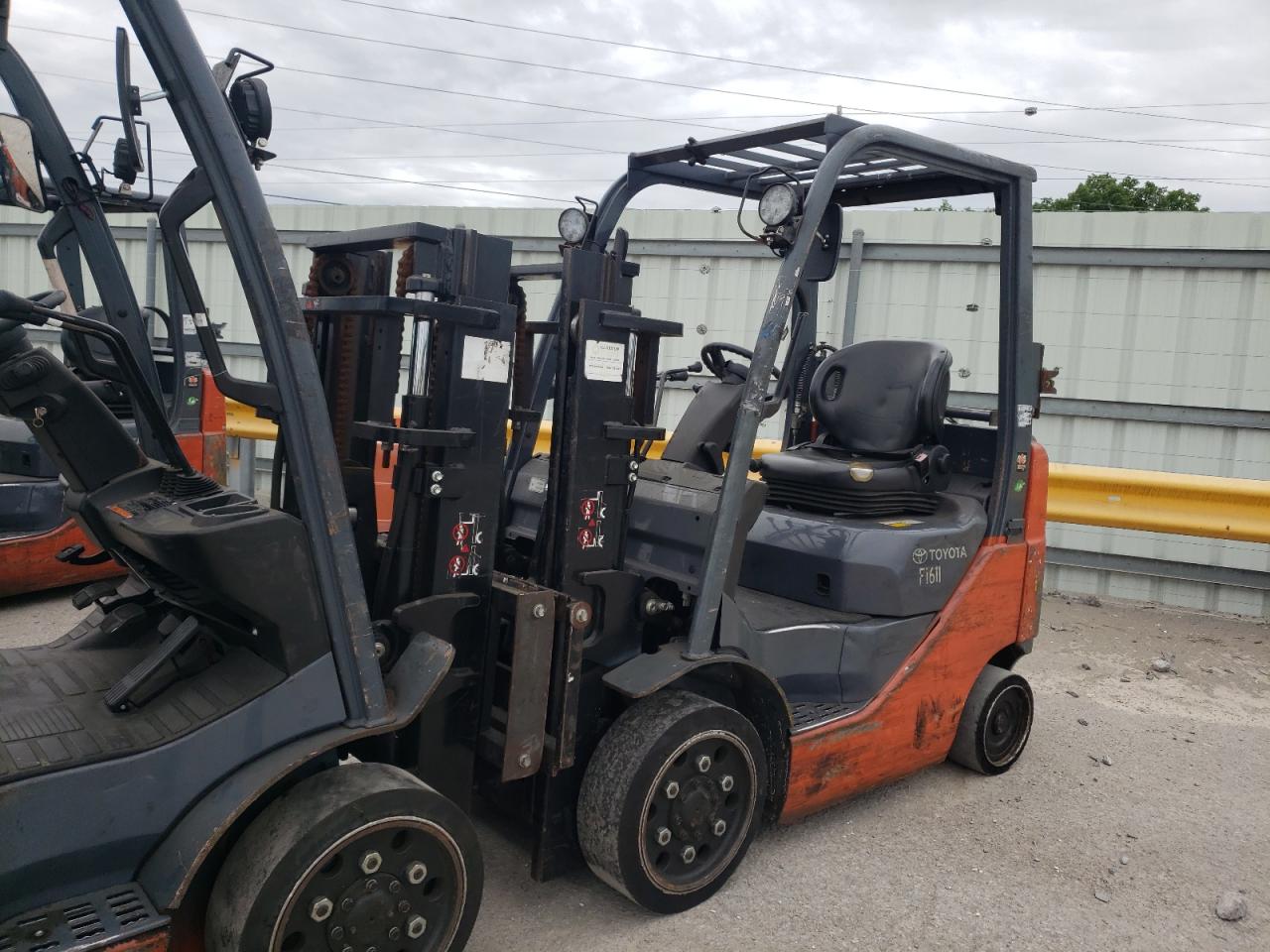 2014 TOYOTA FORKLIFT - 63321 — photo 2